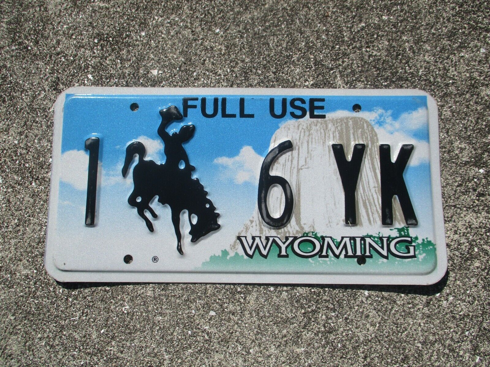 Wyoming Full Use License Plate #  1   6  Yk