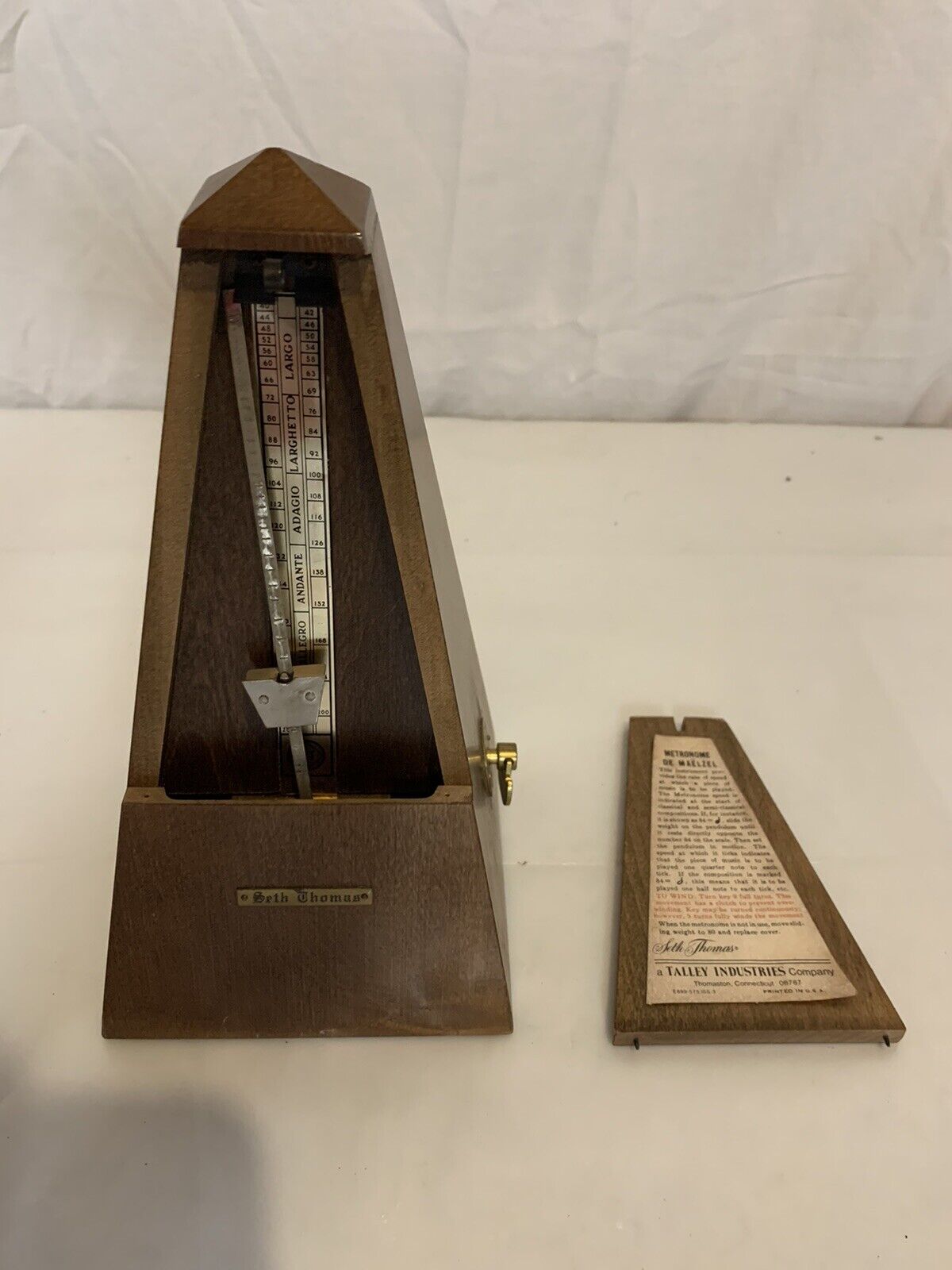 Vintage Seth Thomas Metronome In Wood Case .  Cat # 1103,   #10, Model E873-007
